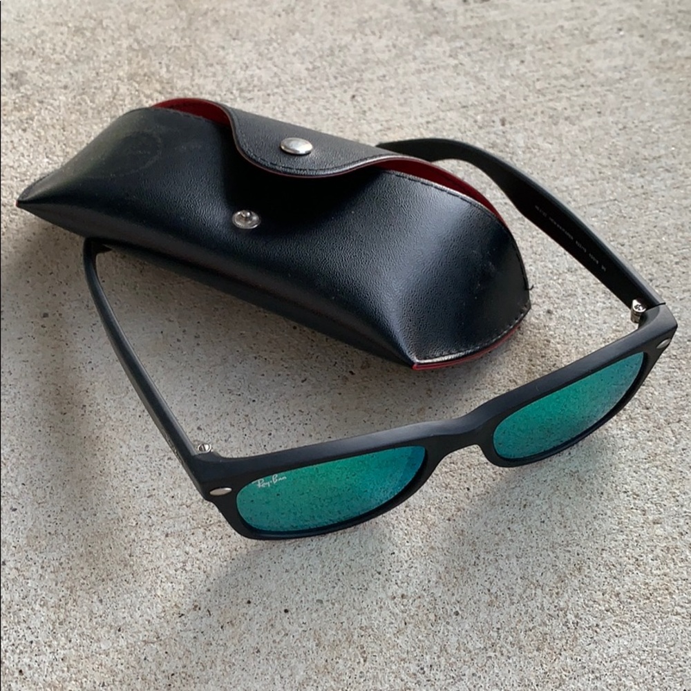 Ray-Ban Wayfarers